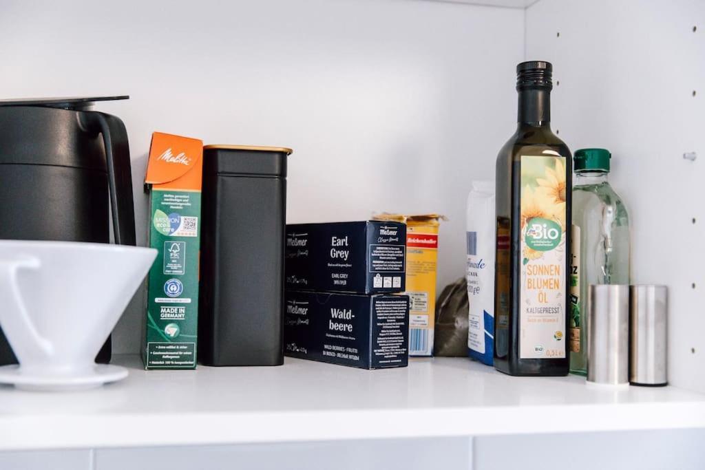Zentral Und Frisch Eingerichtet: 2 Zi. 24H Checkin Apartment Kiel Ngoại thất bức ảnh